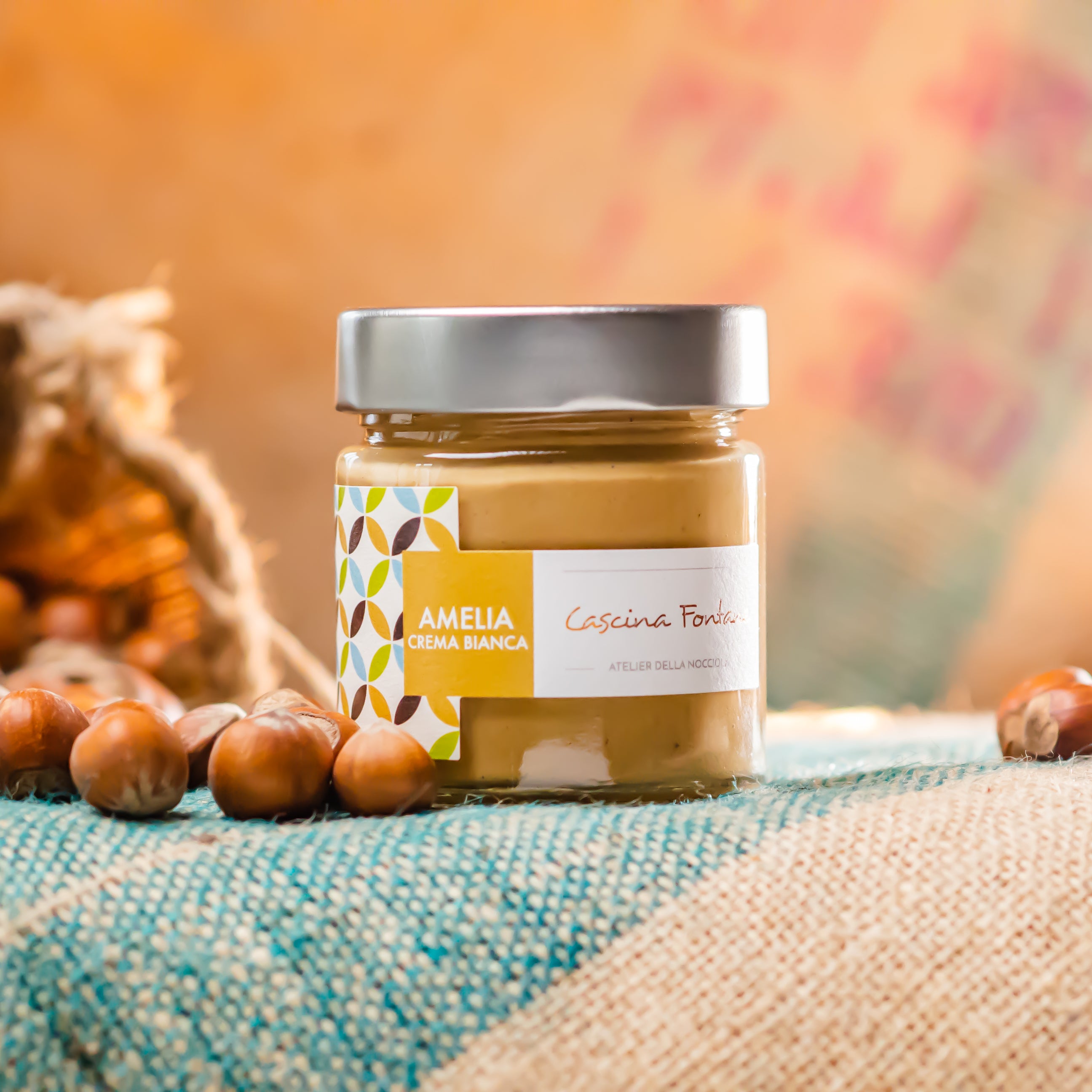 Crema di Nocciola Spalmabile Bianca - "Amelia"